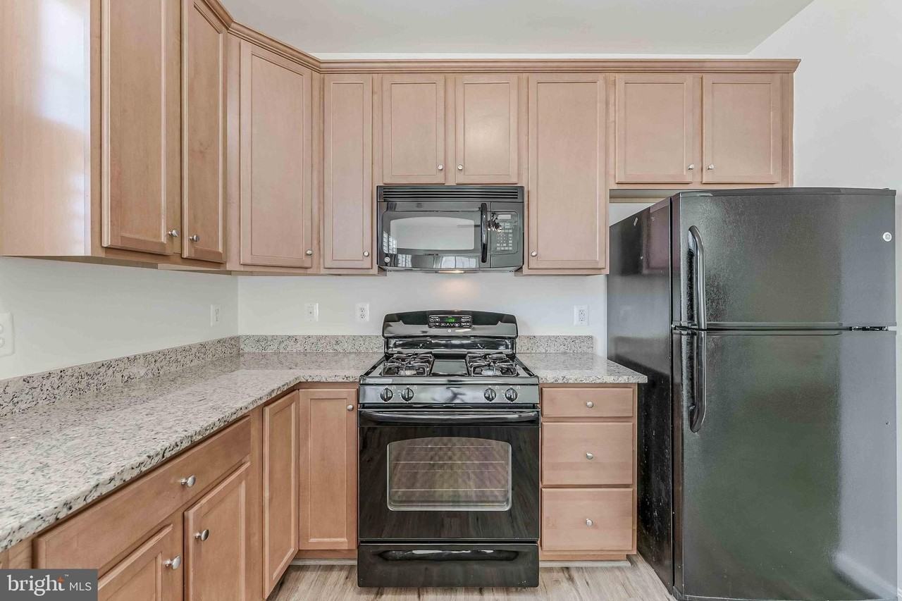 42235 San Juan Ter #303 - Photo 7 of 35