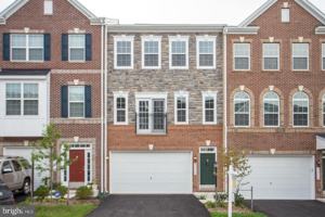 featured image of 9029 Christina Pl