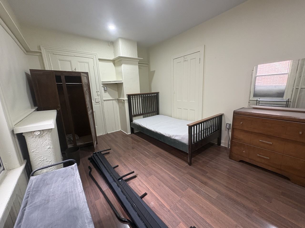 14 D'Arcy Street #Main - Photo 4 of 9