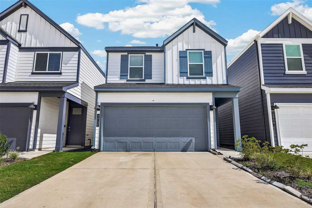 2937 Amherst Meadow Ln