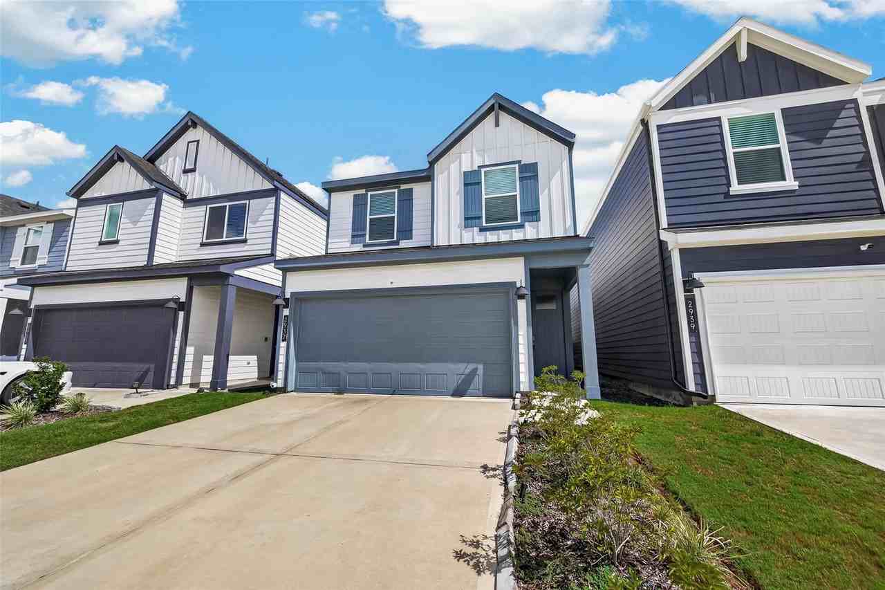 2937 Amherst Meadow Ln - Photo 2 of 34