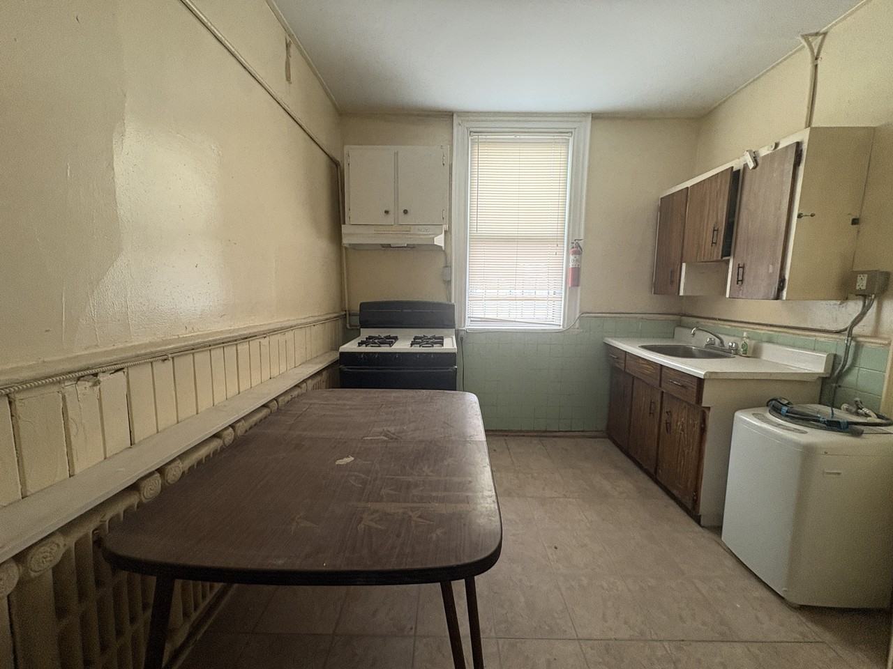 14 D'Arcy Street #Main - Photo 7 of 9