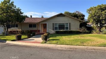 featured image of 419 Robbins Dr