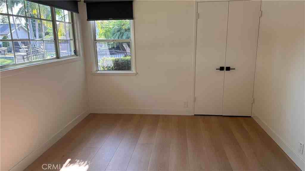 419 Robbins Dr - Photo 6 of 14