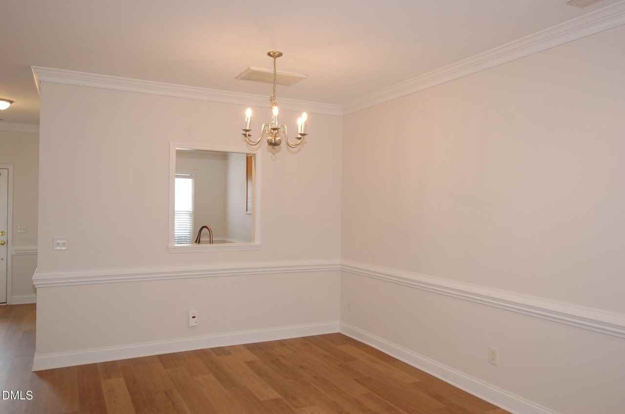 133 Old Grove Ln - Photo 6 of 16