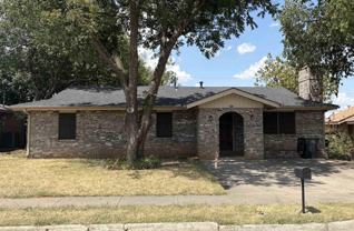 3902 Parker Blvd - Photo 1 of 1
