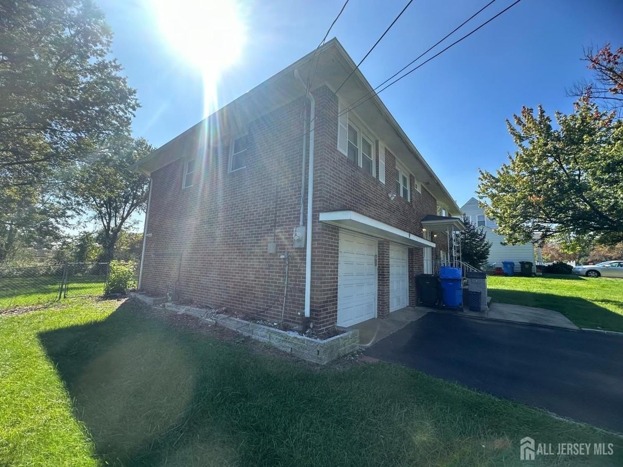 9 Holly Rd - Photo 2 of 29