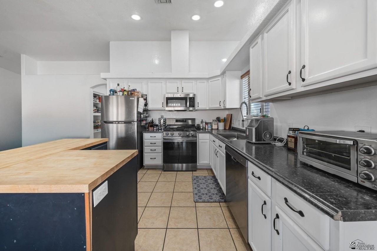 11756 E Omega Ln - Photo 4 of 16