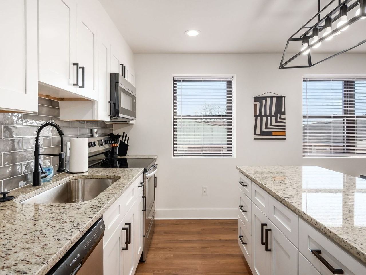 1656 E Livingston Ave #5 - Photo 6 of 16
