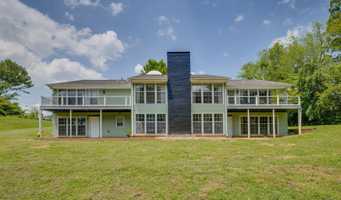 featured image of 1314 Woodland Ave