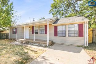 2112 Nw Bessie Ave - Photo 1 of 1