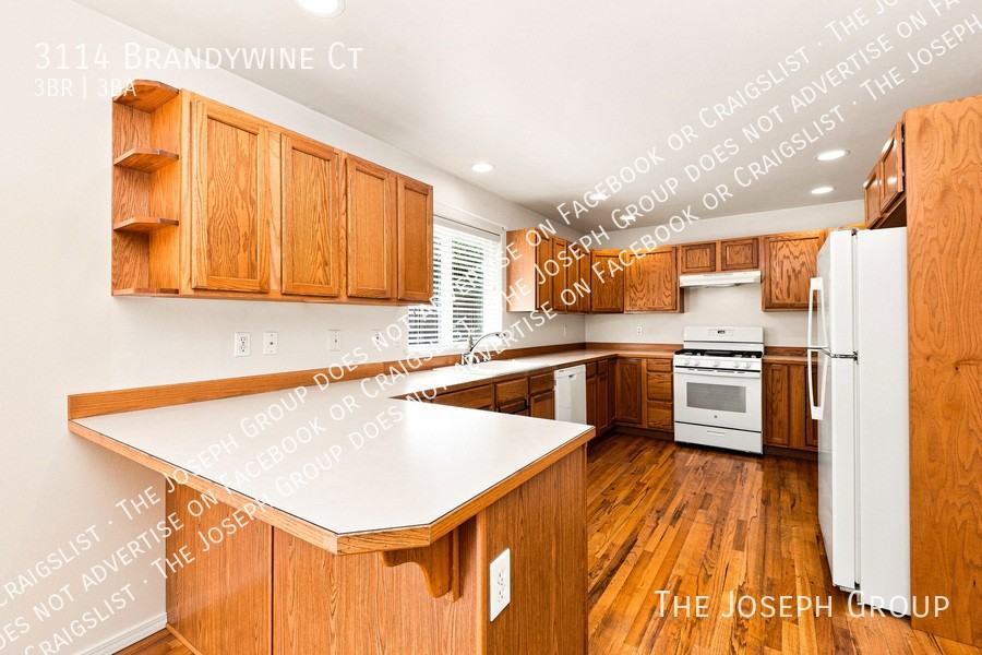 3114 Brandywine Ct - Photo 5 of 28