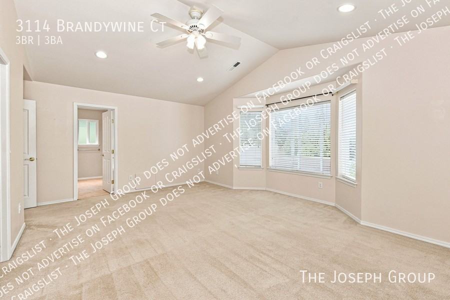 3114 Brandywine Ct - Photo 7 of 28