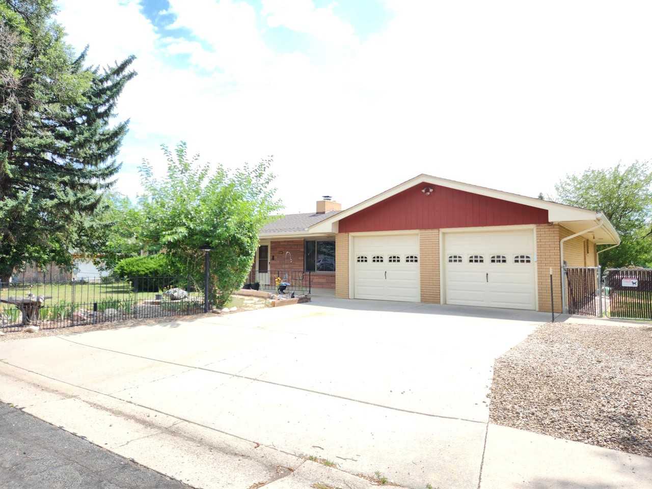 1326 Fremont Ct #1 - Photo 2 of 42