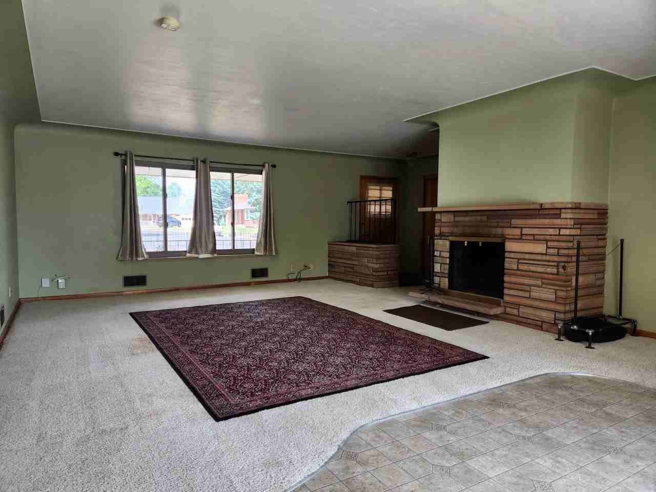 1326 Fremont Ct #1 - Photo 5 of 42