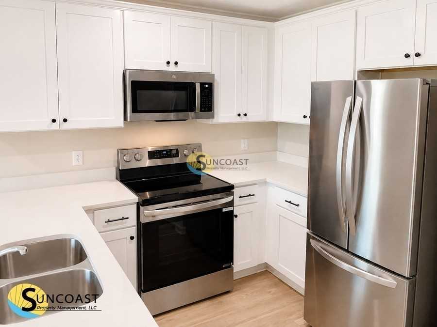 5677 George Ct #201 - Photo 7 of 19