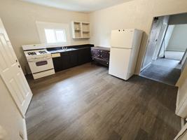 featured image of 233 E 12th St 11st Fl #1