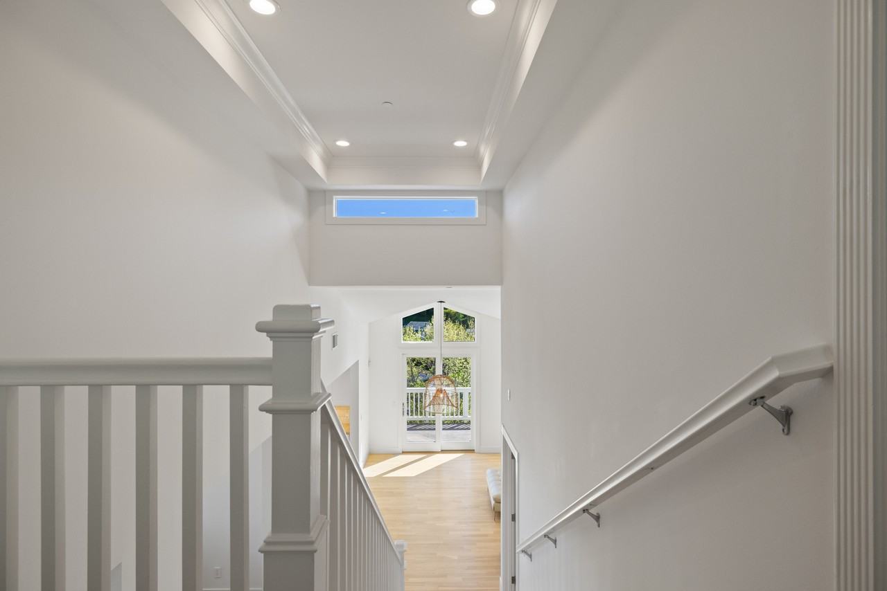 43 Baywood Terrace - Photo 3 of 39