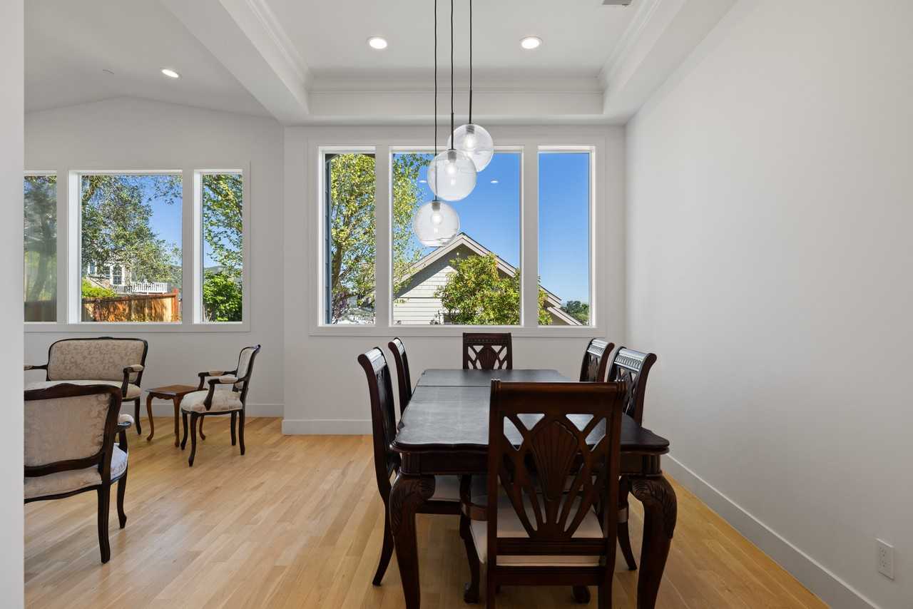 43 Baywood Terrace - Photo 5 of 39