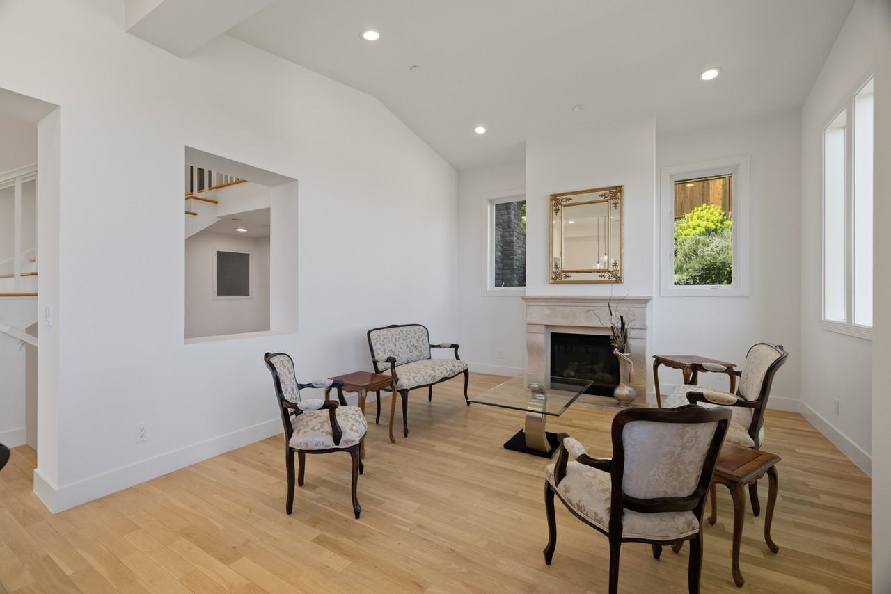 43 Baywood Terrace - Photo 7 of 39