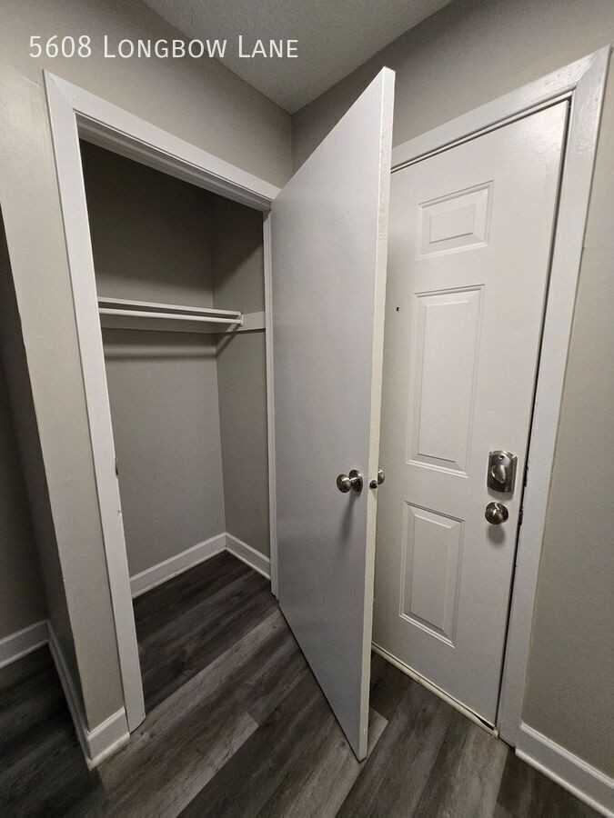 5608 Longbow Ln - Photo 2 of 16