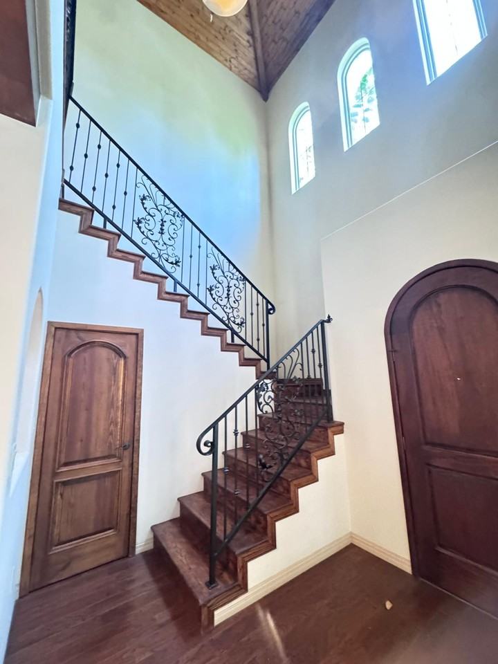 421 Cottonwood Ave #1 - Photo 7 of 31