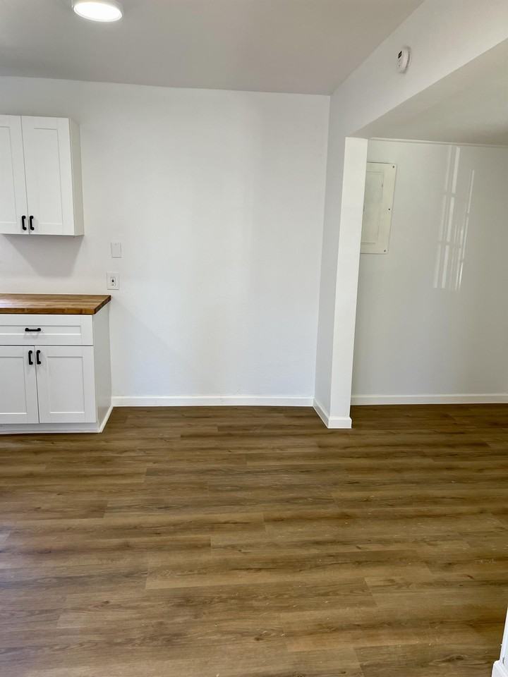125 Murdock St #1 - Photo 6 of 17