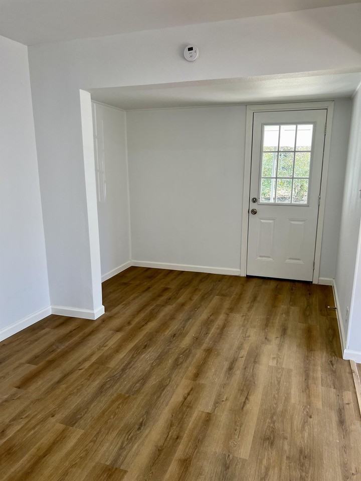 125 Murdock St #1 - Photo 7 of 17