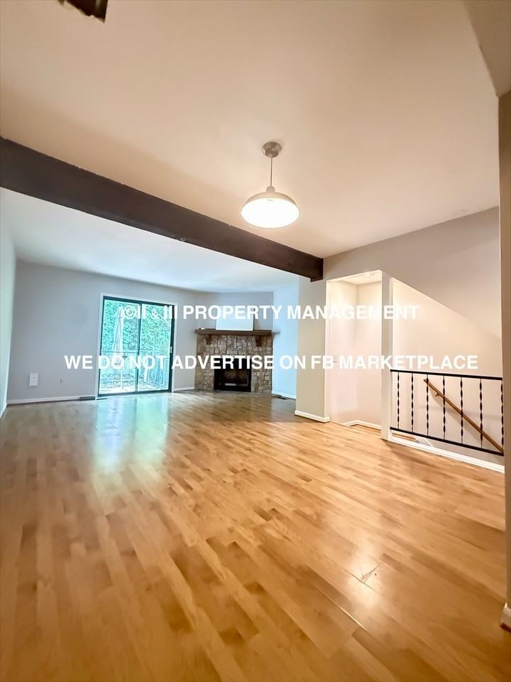 1921 Lawrence Ct #1 - Photo 3 of 31