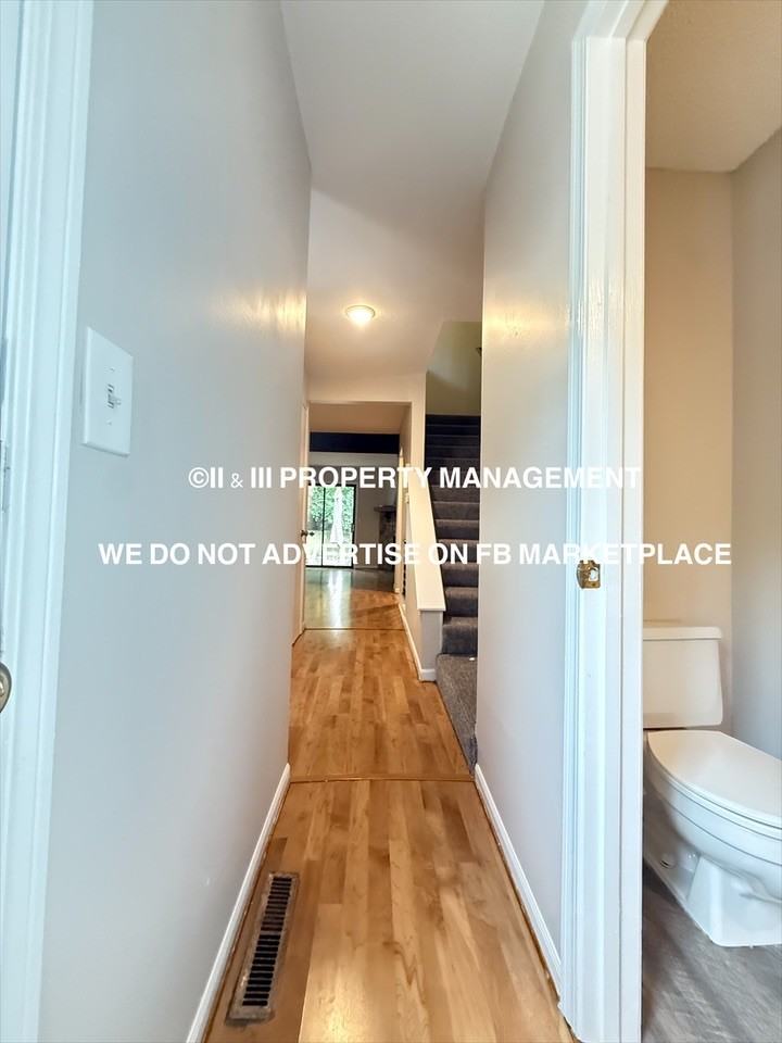1921 Lawrence Ct #1 - Photo 6 of 31