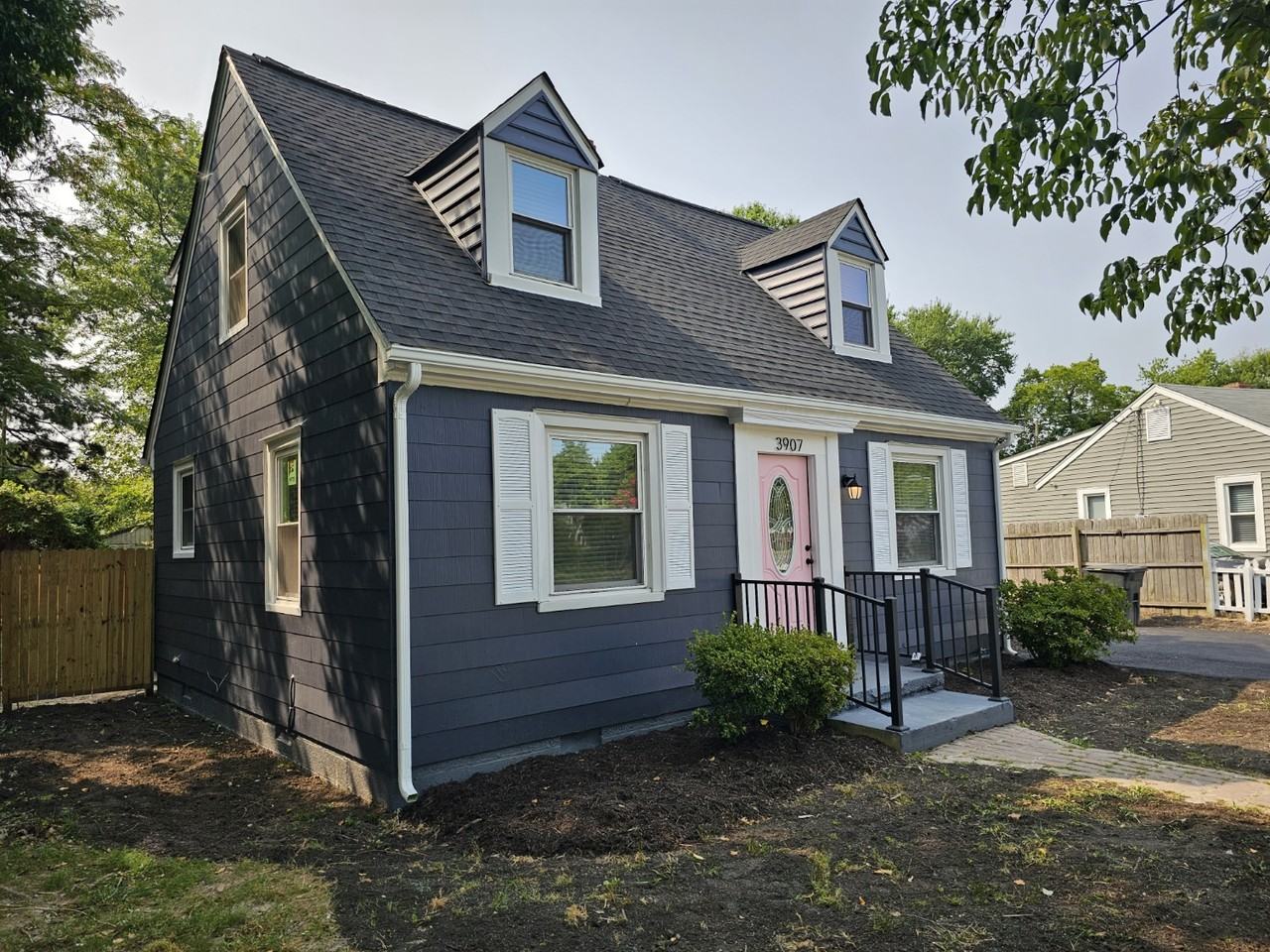 3907 E Chatham Dr #3907 - Photo 4 of 21