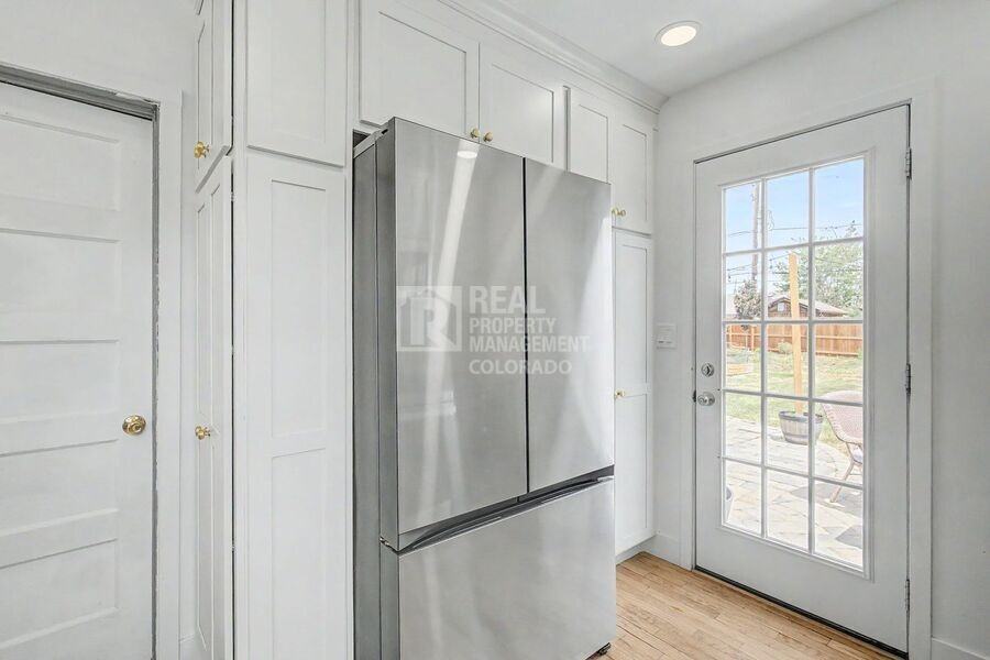 110 S Quitman St - Photo 6 of 28