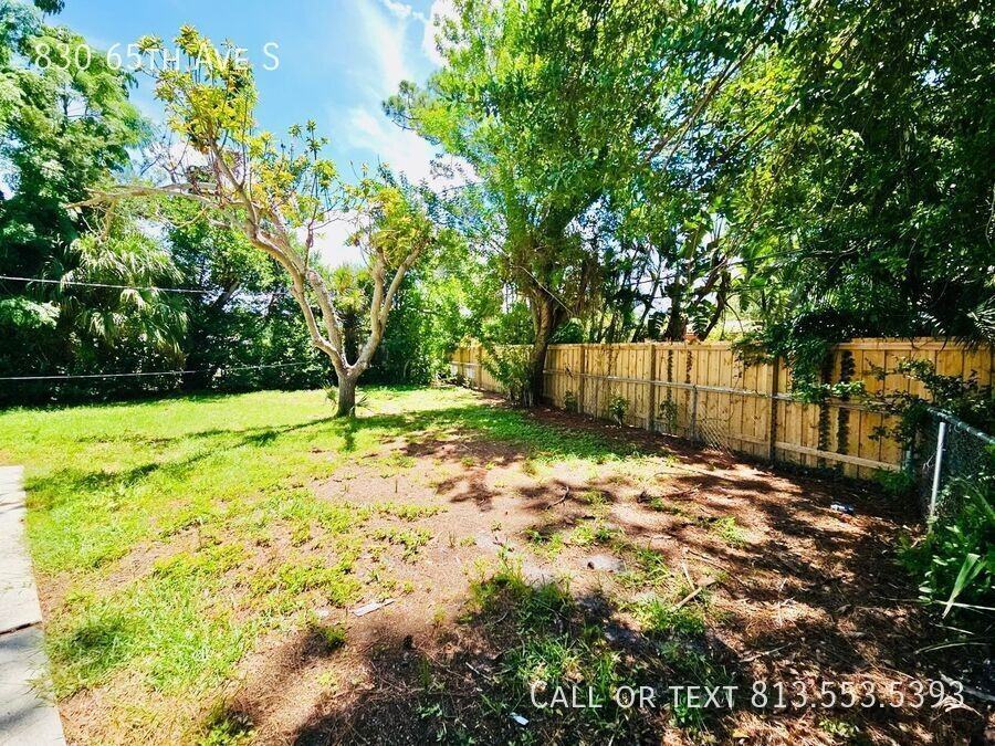 830 65th Ave S - Photo 5 of 34