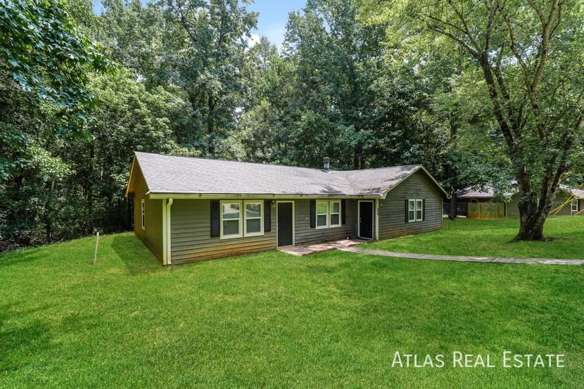 151 Kim Chase Rd #151 - Photo 3 of 11
