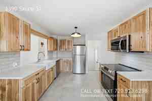 featured image of 1390 Salem St