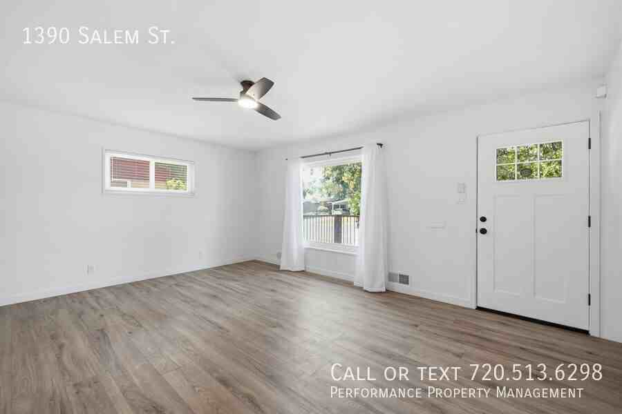 1390 Salem St - Photo 7 of 33