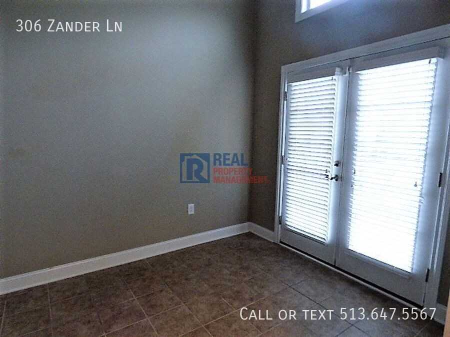 306 Zander Ln - Photo 4 of 29