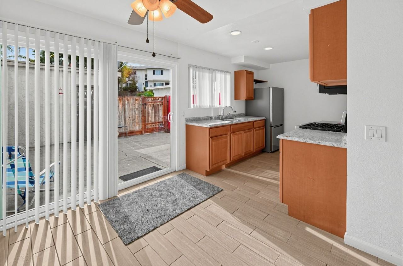 3685 Water Way - Photo 5 of 33