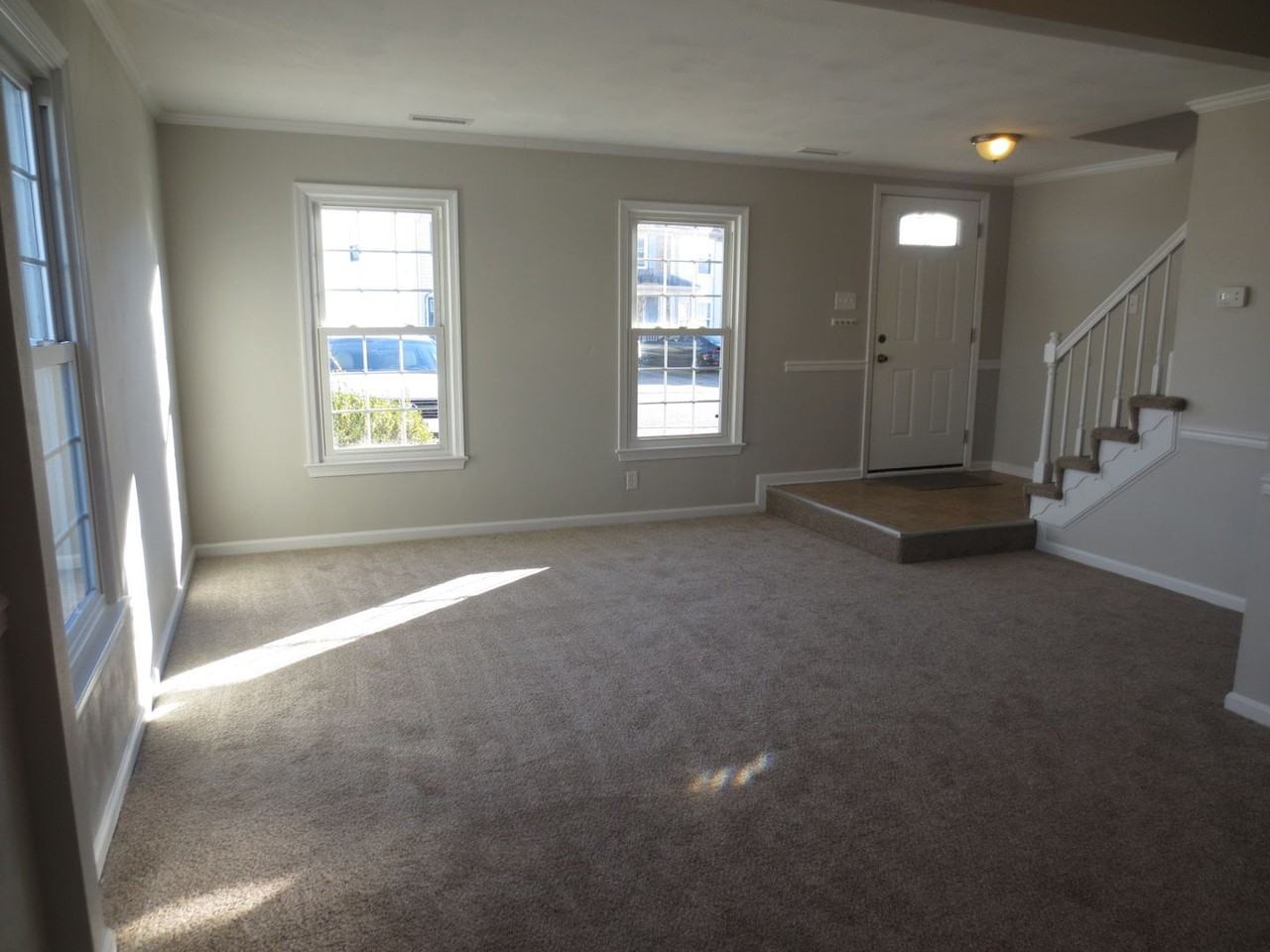 1619 Mantane Arch - Photo 3 of 24