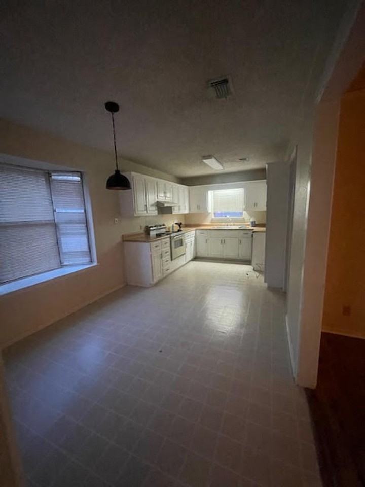 510 32nd St Ne - Photo 4 of 15