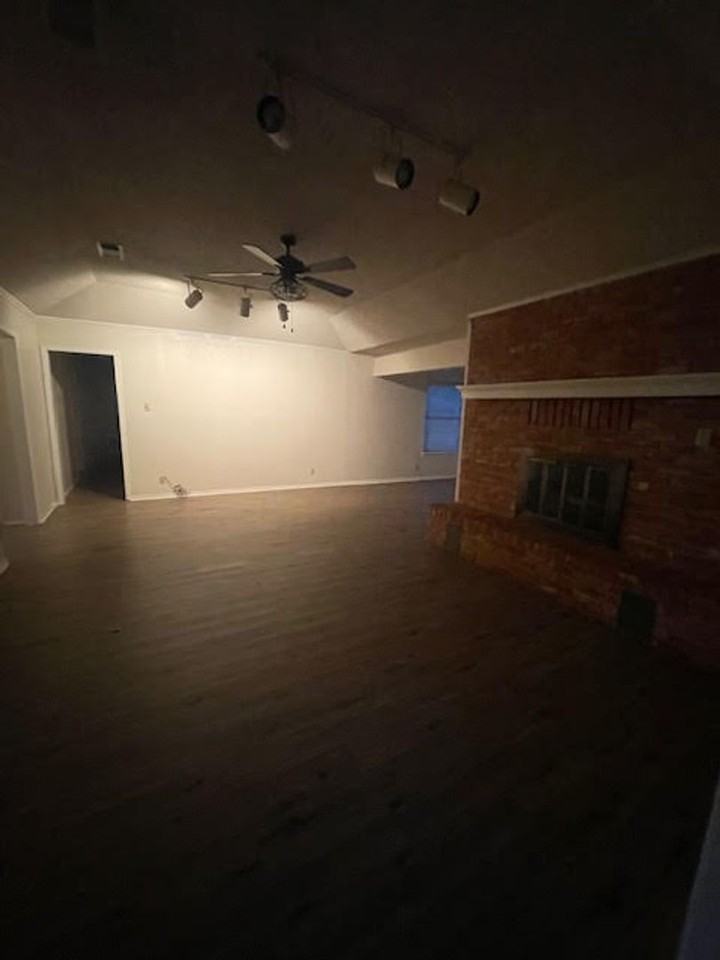 510 32nd St Ne - Photo 5 of 15