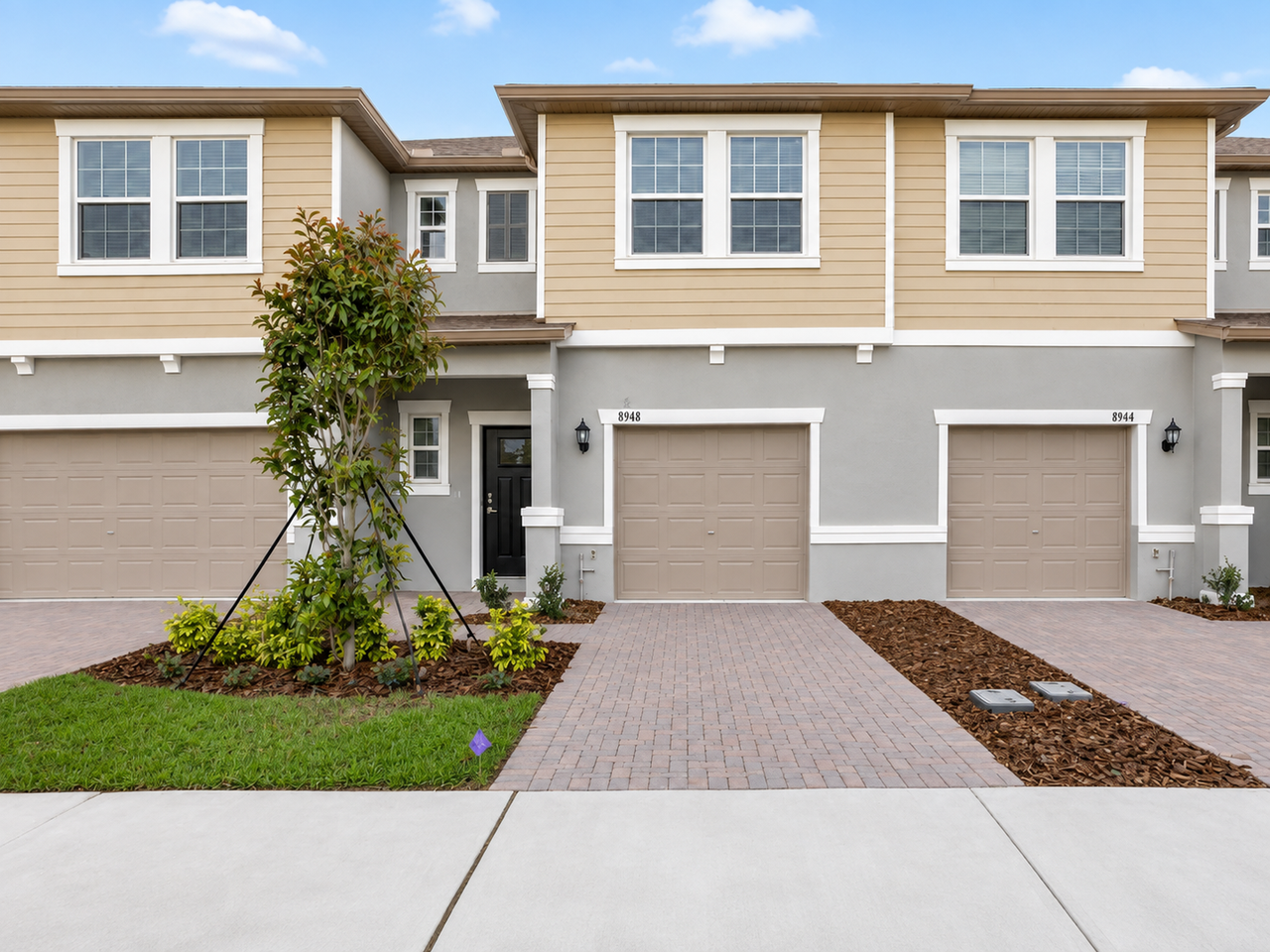 8948 Gallantree Pl - Photo 2 of 38