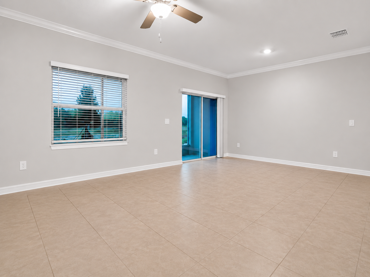 8948 Gallantree Pl - Photo 7 of 38