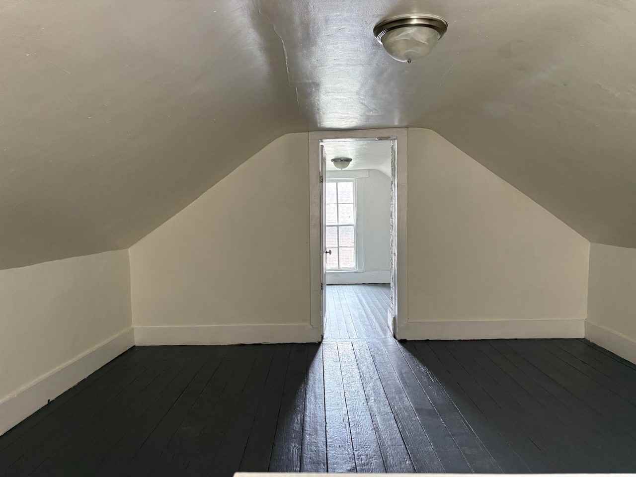 516 Navarre St - Photo 7 of 8