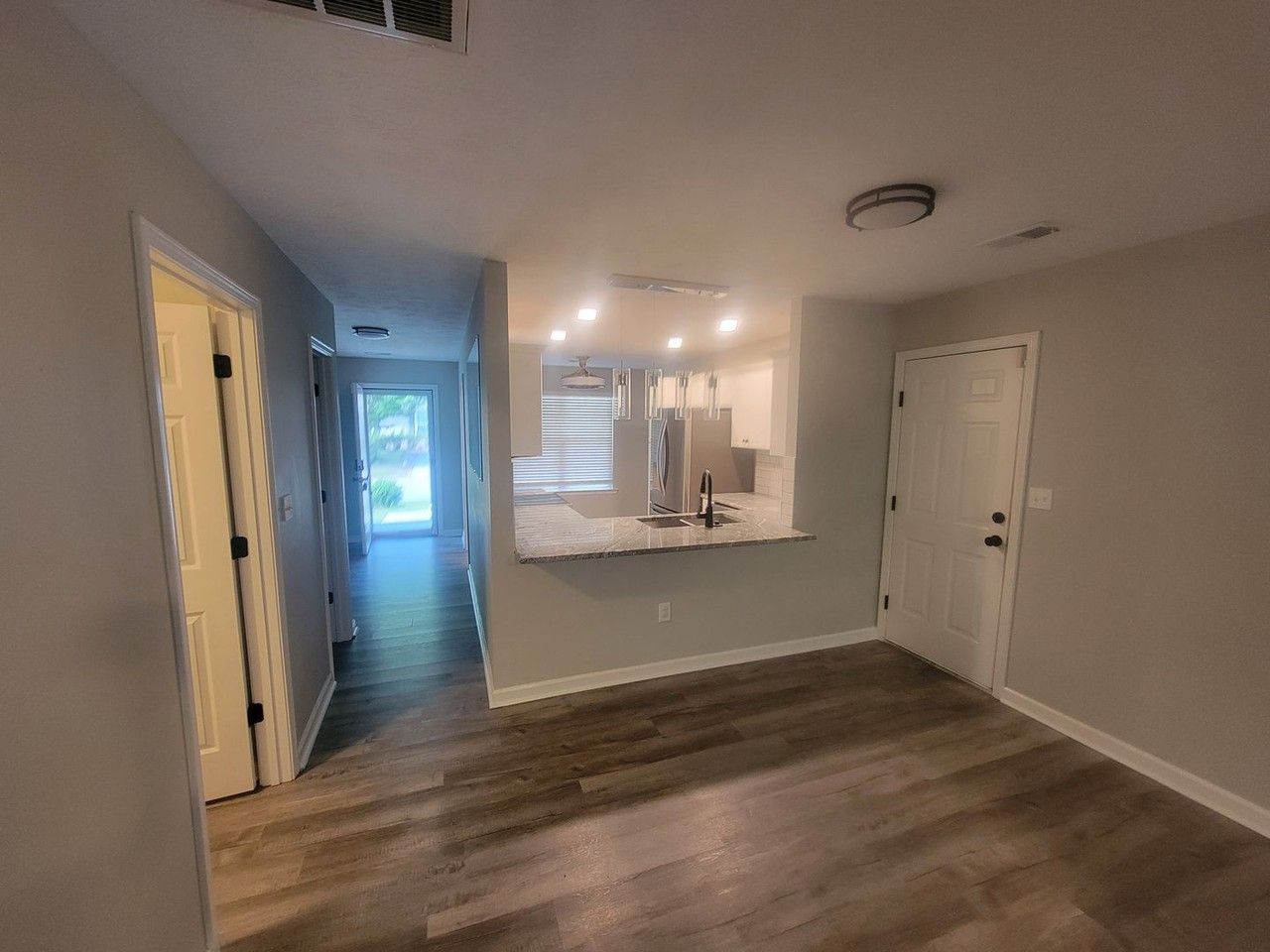 1209 Bison Way - Photo 5 of 24