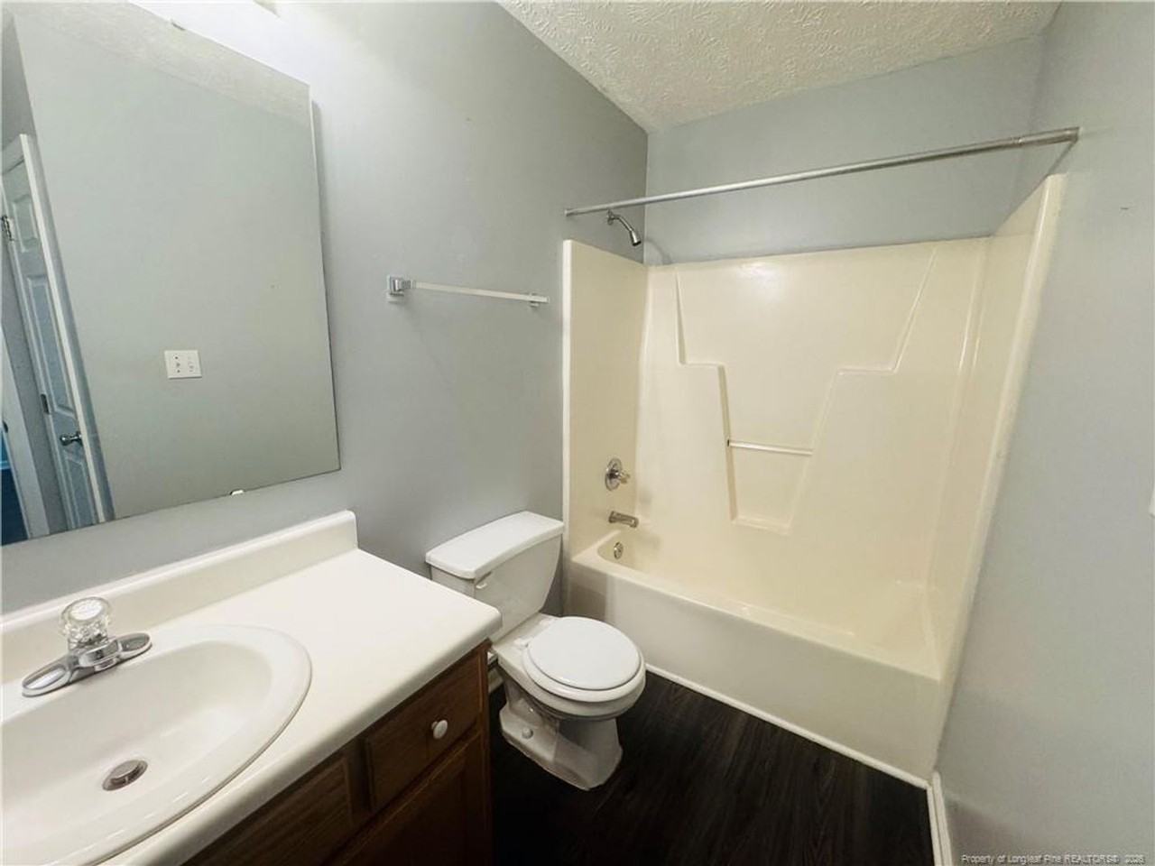 233 Bahia Ln - Photo 6 of 9