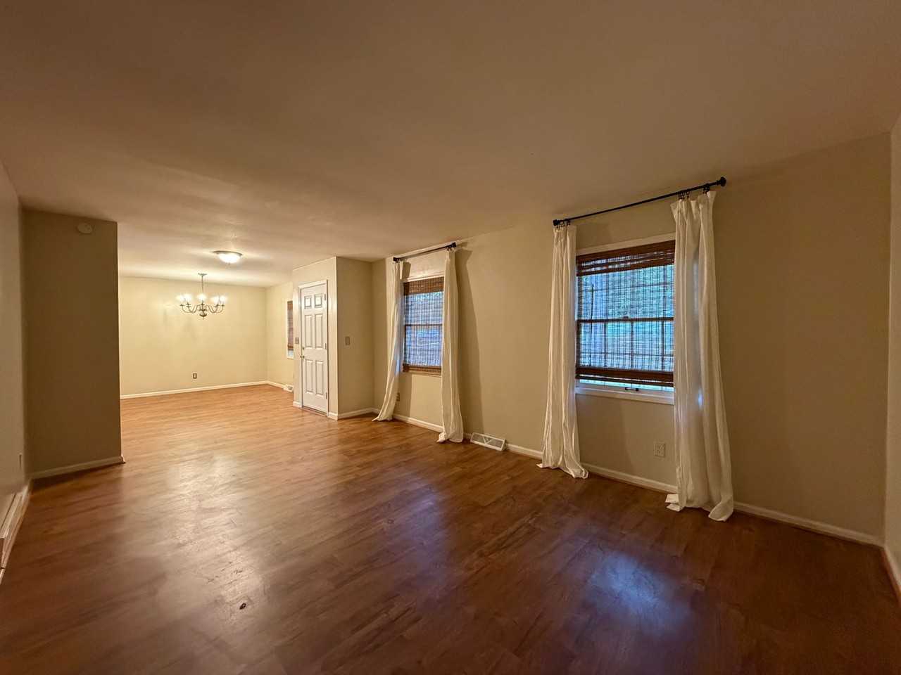 19 Briarcliff Rd Se - Photo 4 of 26