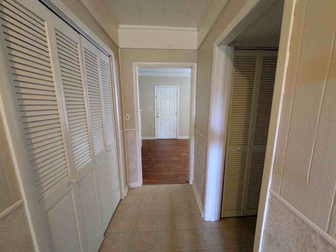 824 Llano St - Photo 4 of 10