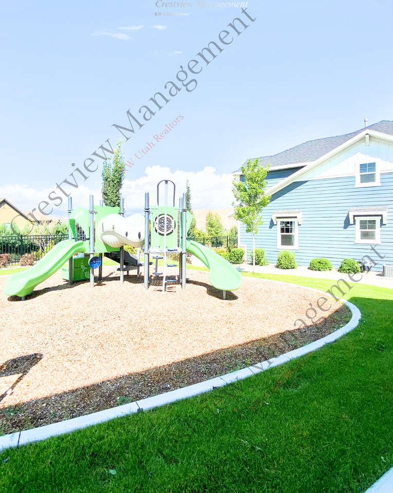 4883 N Nile Dr - Photo 3 of 34