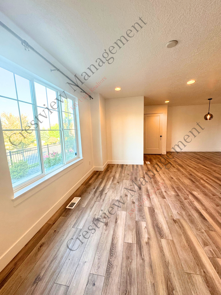 4883 N Nile Dr - Photo 5 of 34